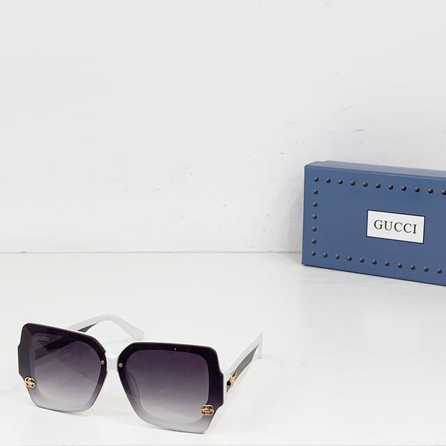 Gucc* Model: Gg1630 Size: 55Mm 17-145