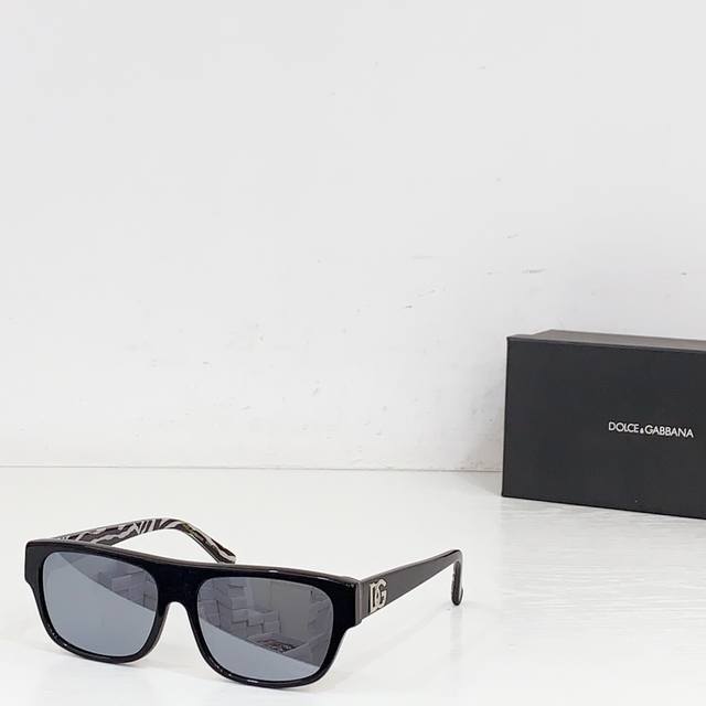 Dolce & Gabbana* Model: Dg4417 Size: 57Mm X 16Mm X 145Mm