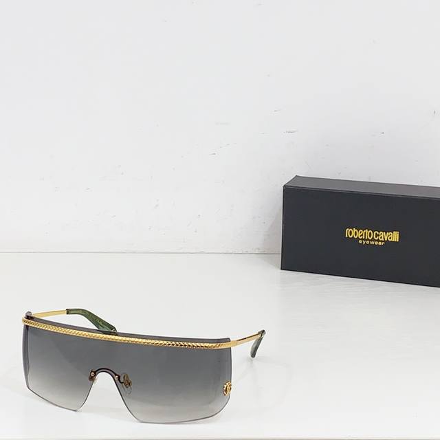 Roberto Cavalli Model: Src012M Size: 146Mm 0-122