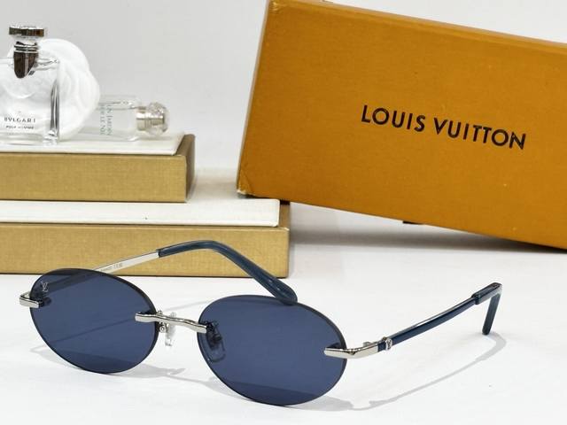 Louis Vuitton Model: Z2040U Size: 55Mm 17 143