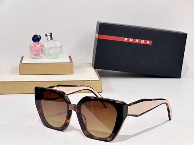 Prada Mod: Pr205Vs Size: 55Mm 21 145