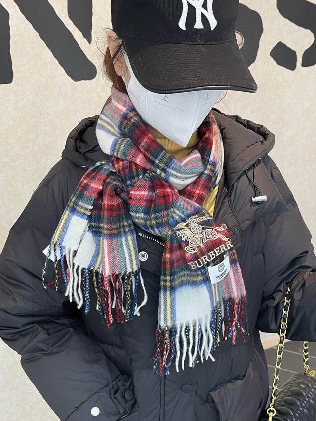 Featured Recommendation: B Brand New Arrival Couple's Set Cashmere Scarf Crafted