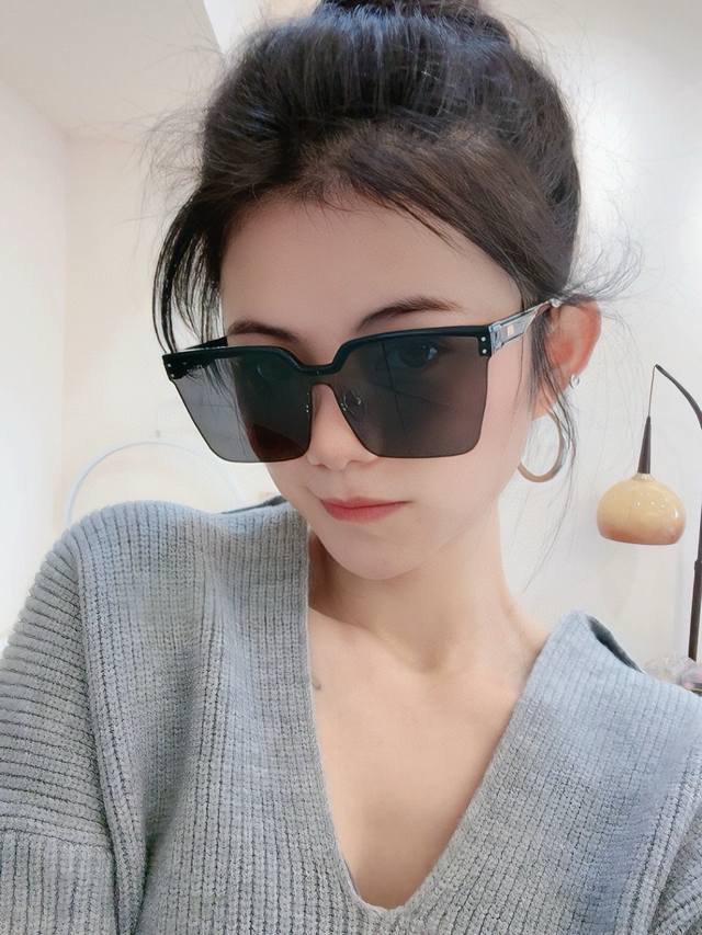 Dior Nylon Polarized Sunglasses 2025 Spring New Arrival, Trendy Must-Have, Fashi