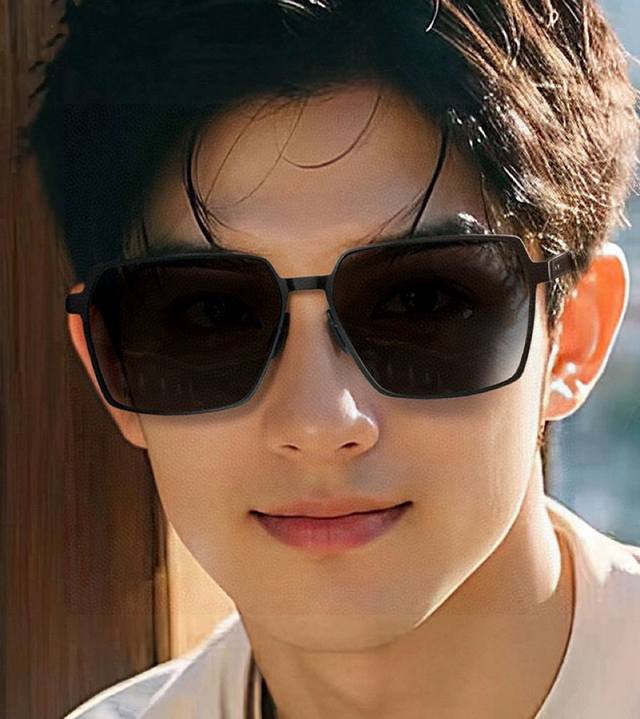 Gucci 2025 New Men's And Women's Couple-Style Sunglasses, Polygonal Sunglasses W