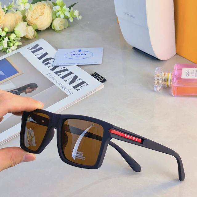 Prad* Polarized Square Small Frame Sunglasses For Women, European And American S