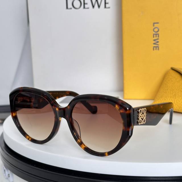 Floewemodel: Lw40102U Size: 56Mm 18-145