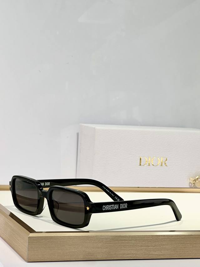 Dior Model: Diorpacific S3I Size: 53Mm 21-145