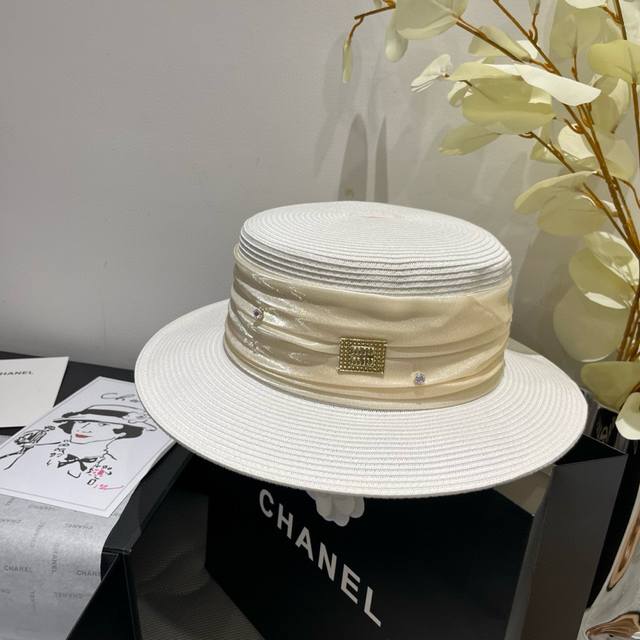 Miu Miu New Flat-Top Ceremonial Hat, High-Quality Pp Straw Fabric, Head Circumfe