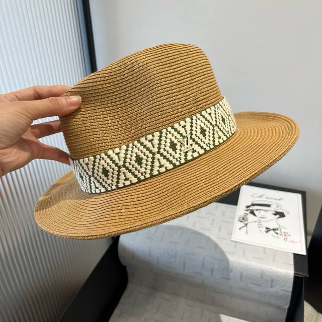 Lv Louis Vuitton New-Style Top Hat, Textured Design, Head Circumference 57Cm