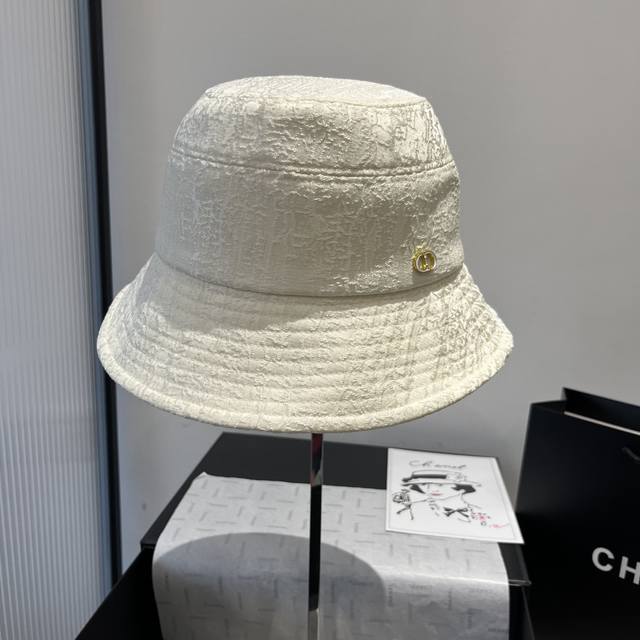 Dior Dior New-Style Sun-Protective Fisherman's Hat, High-End Sun Hat, Elegant St