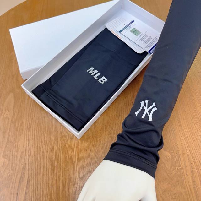 Korean Mlb Ice Sleeves Outdoor Uv-Protective Arm Sleeves For Seniors Brand: Mlb