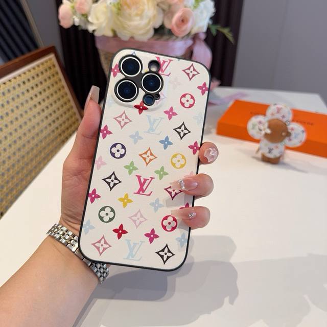 Lv Murakami 33-Color White 3-Color Black 3-Color Phone Case. Lv Full-Coverage Le