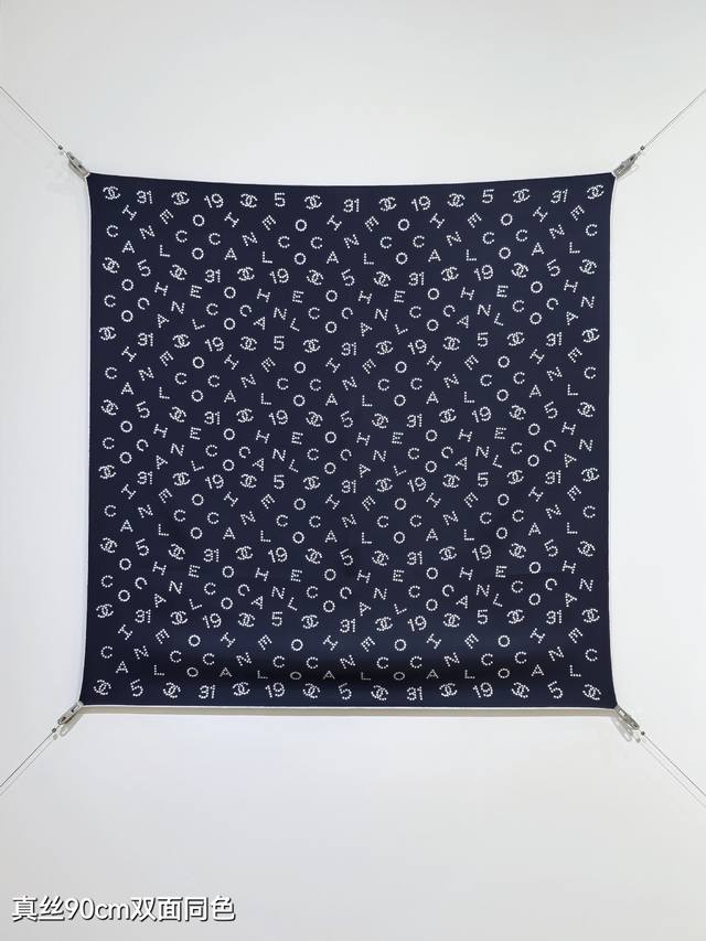 Scc2515 18-Inch Double-Sided 90X90Cm Twill Silk Chanel