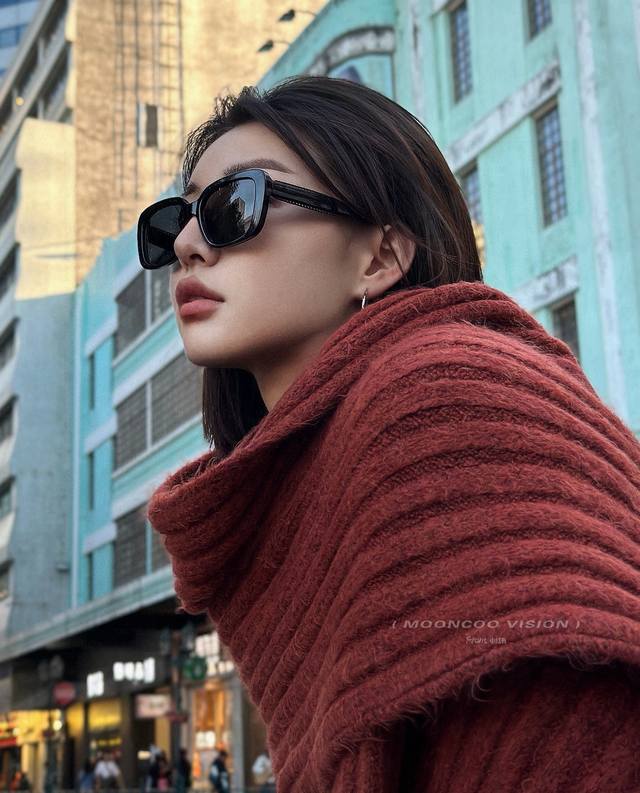Chanel 2025 New Trend-Setting Fashion Square Frame Sunglasses, Comfortable To We