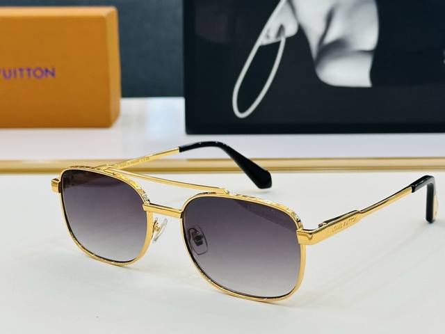 Louis Vuitton Z2207U Size: 56Mm X 19-145Mm Vibrant And Unique, Showcasing Your B