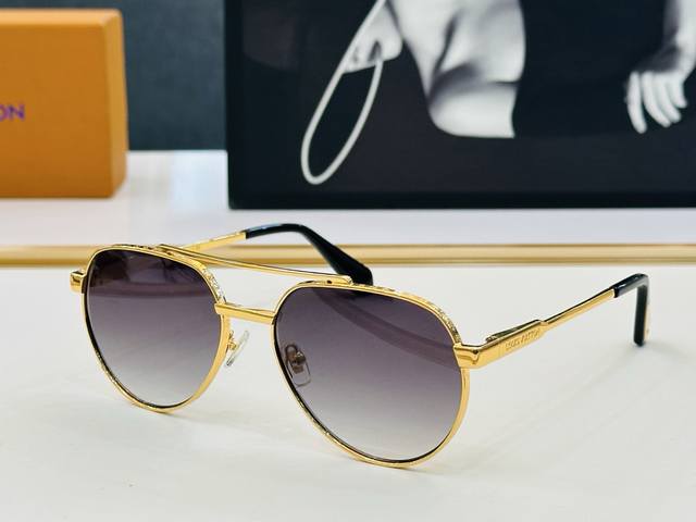 Louis Vuitton Z2048U Size: 57Mm X 17-145Mm Vibrant And Unique, Showcasing Your B