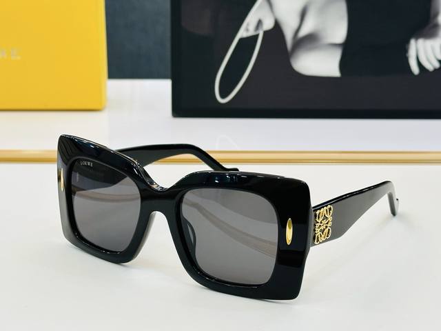 Loewe Lw5696S Size: 53 Mouths 21-145 Even More Beautiful In Person! In Stock And