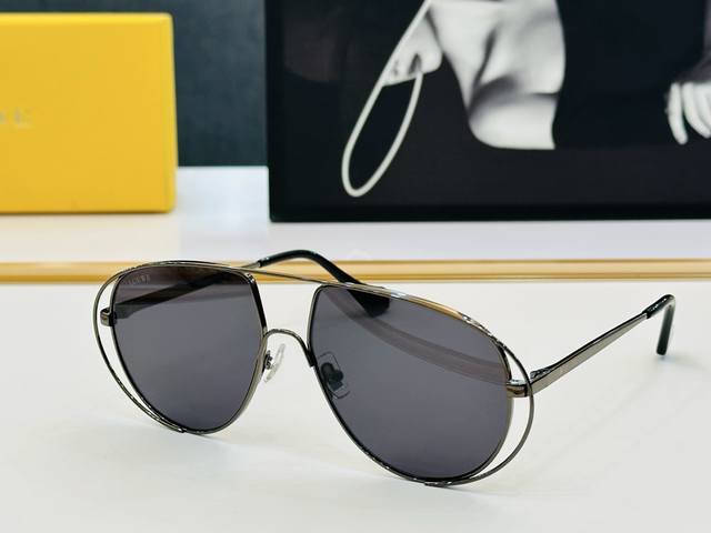 Loewe Lw40038U Size: 59Mm, 15-143Mm. Even More Beautiful In Person! In Stock And