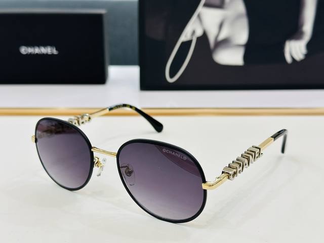 Chanel* Model: Ch4285 Size: 55Mm X 21-140Mm Sunglasses