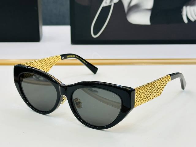 Dio* Di Jia B1F Size: 56Mm 17-142 Spring/Summer Sunglasses B With Elegant Temple