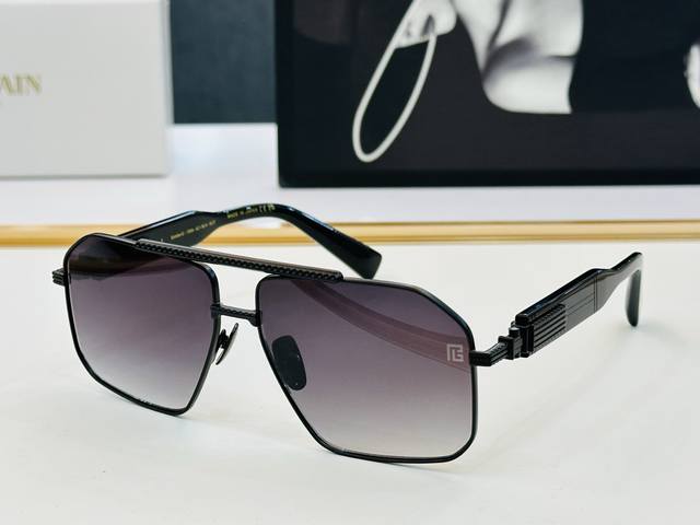 Balmain Balmain Unisex Sunglasses Akoni With Blue Coating Size: 60Mm 14-140 Uniq