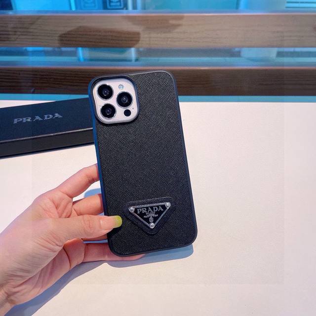 New Arrival: Prada Official Website Same-Style Full-Cover Phone Case, Precise Cu