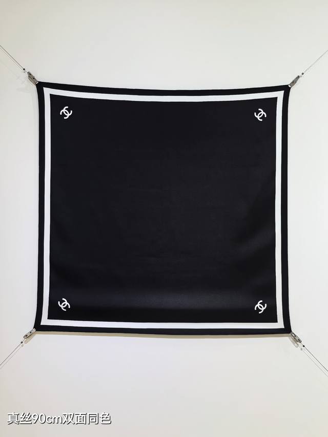 Scc2542 18 Mumi Double-Sided 90X90Cm Herringbone Silk Chanel