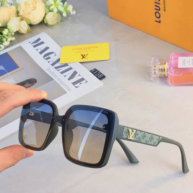 Louis Vuitton* Unique And Trendy Square-Frame Classic Sunglasses, Simple And Fas
