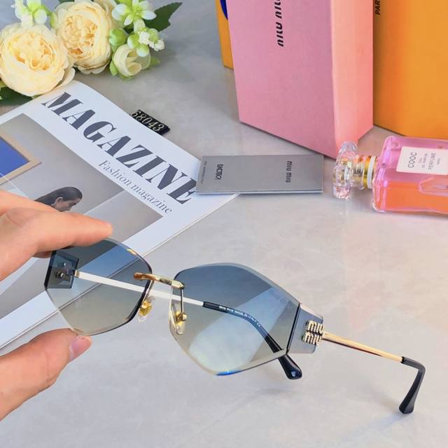 Miumi* 2025 New Arrival High-End Frameless Edge-Cut Sunglasses For Women, Light