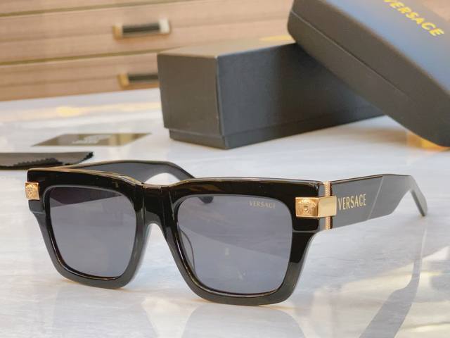 Versac* Versace New Sunglasses, Model: Ve4464, Size: 55-19-145