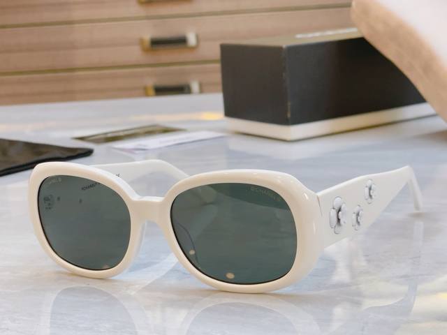 Chanel* New Sunglasses, Model: Ch5113-A, Size: 56Mm 16-130