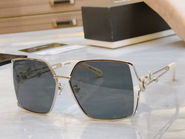 Chan* Chanel New Sunglasses, Model: Ch5115C, Size: 62Mm 17-138