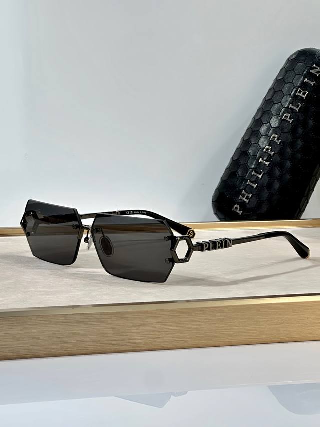 New Original Goods Philipp Plein Non-Standard Goods, Comparable To Standard Item