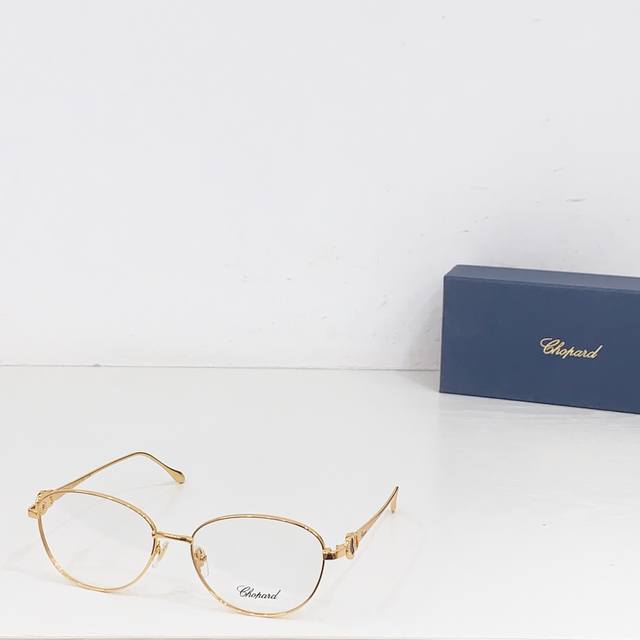 Chopar* Chopard Model: Vchl34J Size: 58Mm 17-145