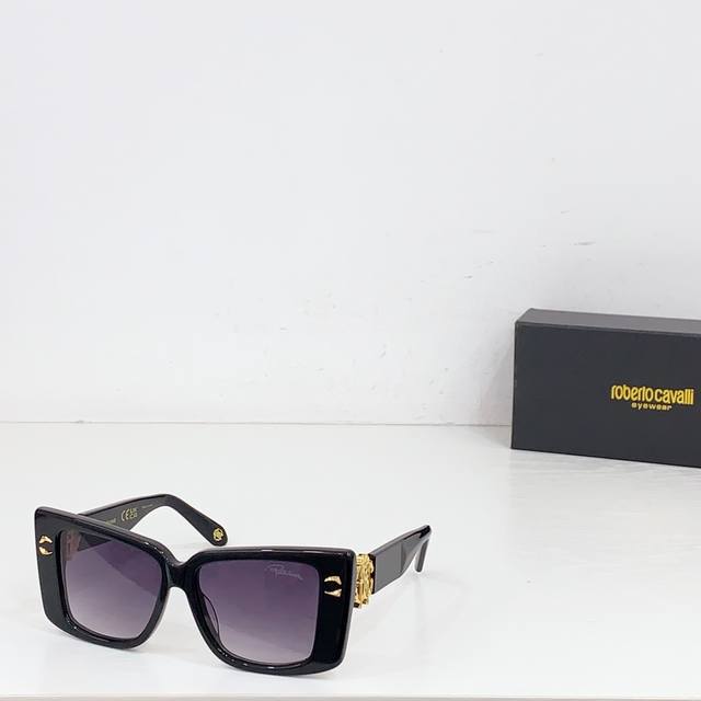Roberto Cavalie* Model: Spc056M Size: 54Mm 15-135