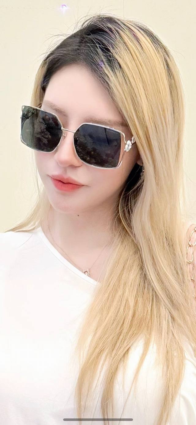 Chanel Mod: Ch5115C Size: 62 Mouth 17-138