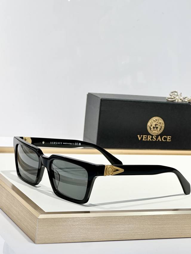 Versace Model: Ve4490U Size: 54Mm 19 140
