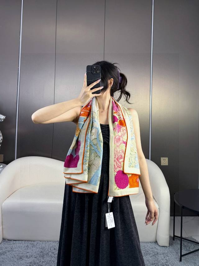 Year, With The Boutique, Returning To Nature, 140 Double-Sided Same-Color Cashme