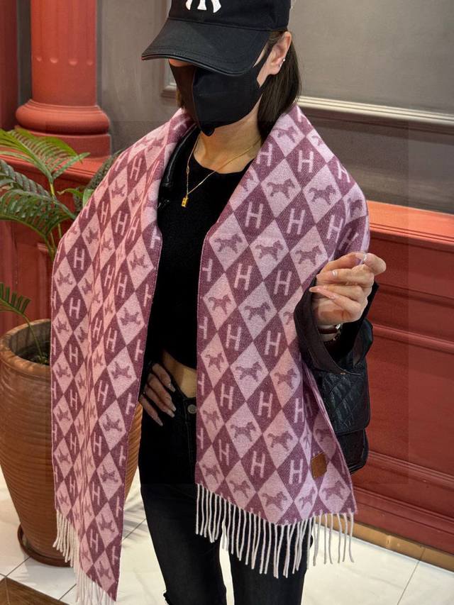 Herm S Paris Fashion Show Business Men's And Women's Cashmere Scarf Manufacturer