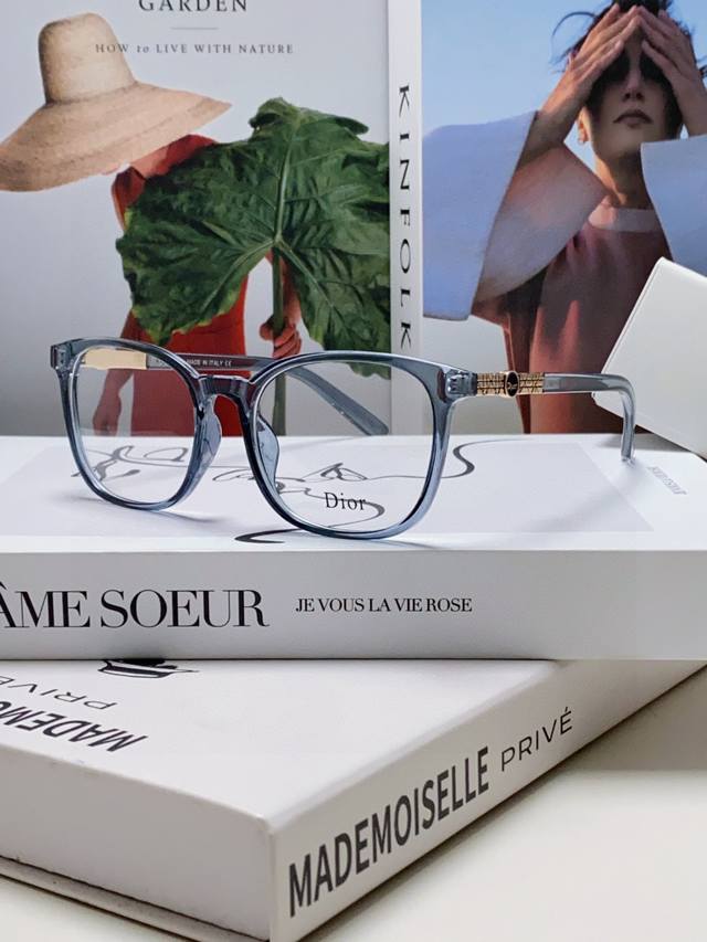 Dior 2025 New Arrival Square Frame Retro Literary Men's And Women's Prescription