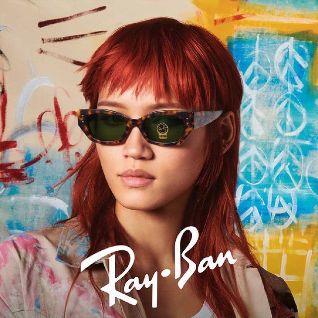 Ray-Ban Wayfarer-Style Sunglasses For Men And Women Rb4430 Size: 52Mm 22-145