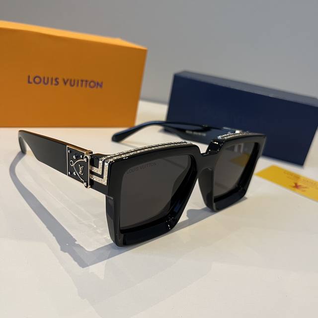 Flv Louis Vuitton Sunglasses, Face-Flattering Sun Glasses, High-End Lightweight
