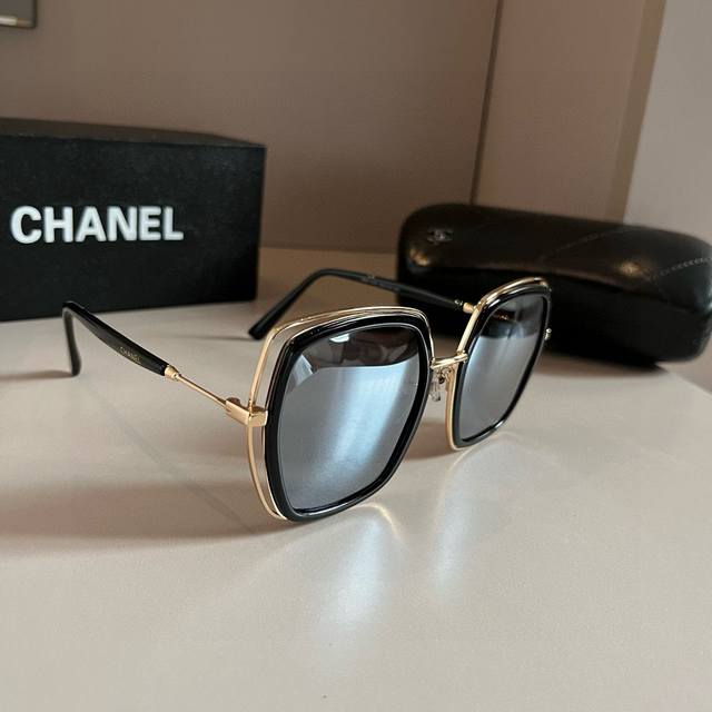 Chanel Sunglasses, Many Celebrity Favorites, Chanel New Large-Frame Sunglasses,