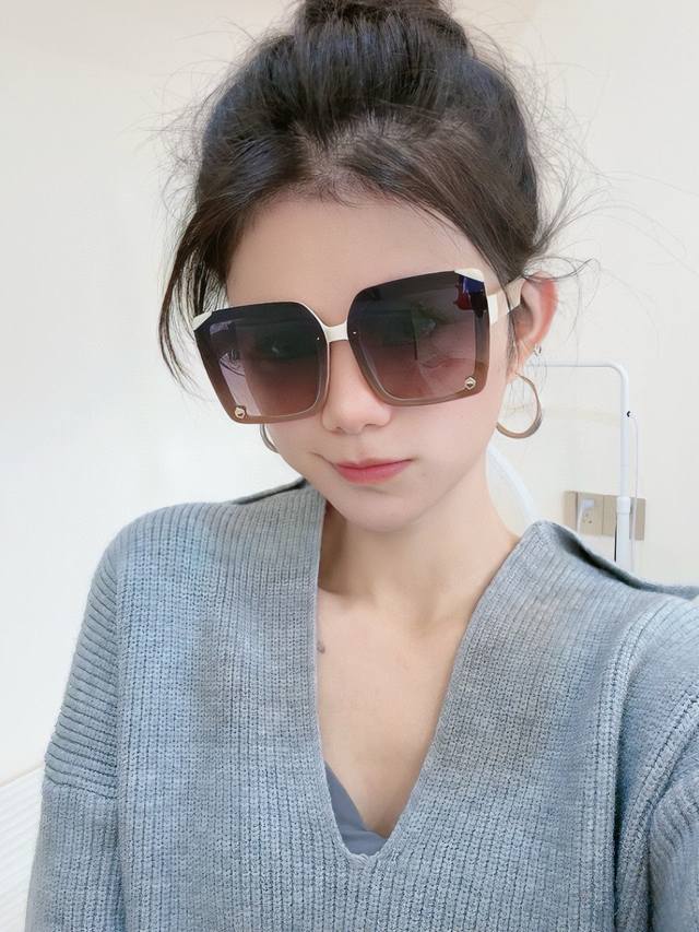 Dior 2025 Spring New Arrival, Trendy Bestseller, Fashionable Square Frame Polari