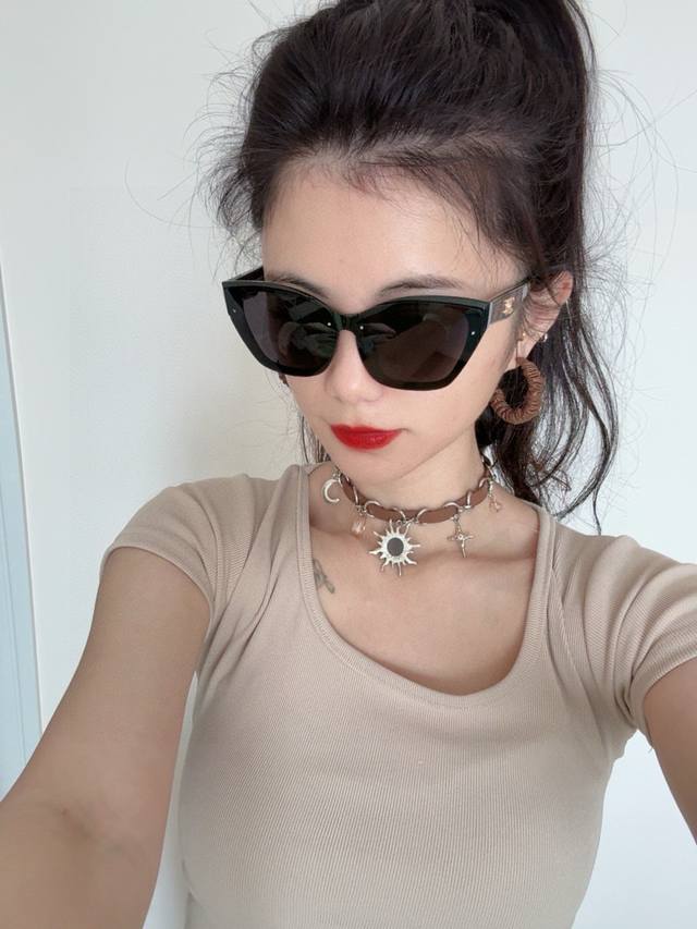 Chanel Oversized Sunglasses Classic Square Frame Design, Flattering For All Face