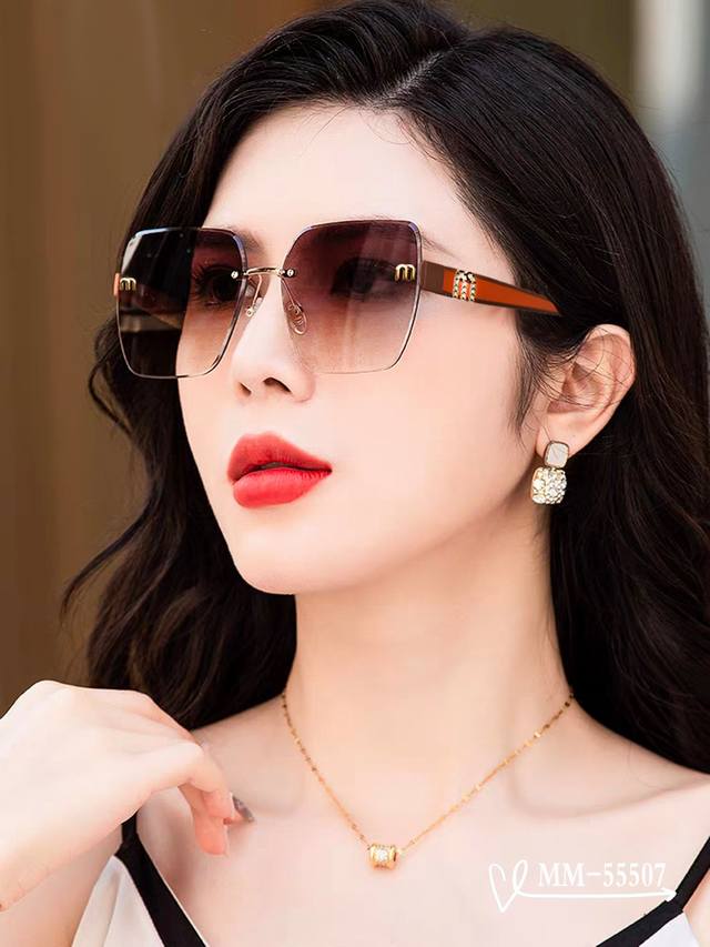 Italian Miu Miu . Polarized Lenses Made From Polaroid Resin. Tr90 Frame For Ligh