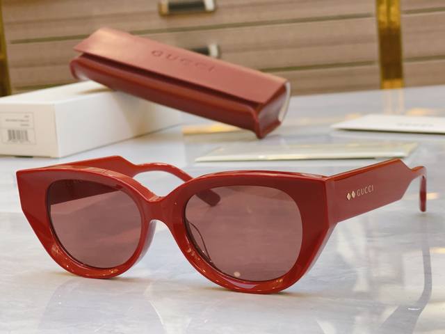 Gucci* New Sunglasses, Gg1532Sa, Size: 54Mm 19-145