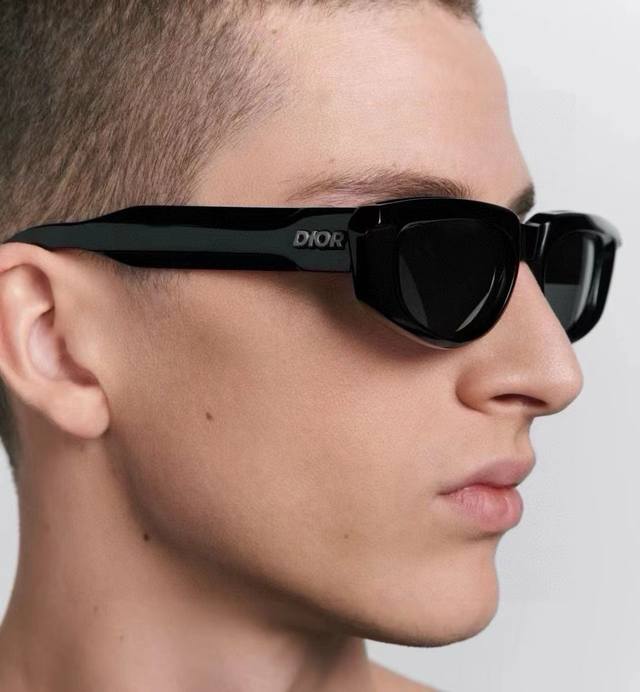 Dior Model: Cdior S3I Size: 53Mm 19-145
