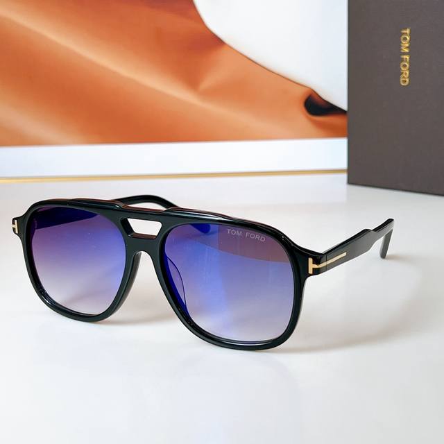 Tom Ford* Model: Ft0753 Size: 57-18-145