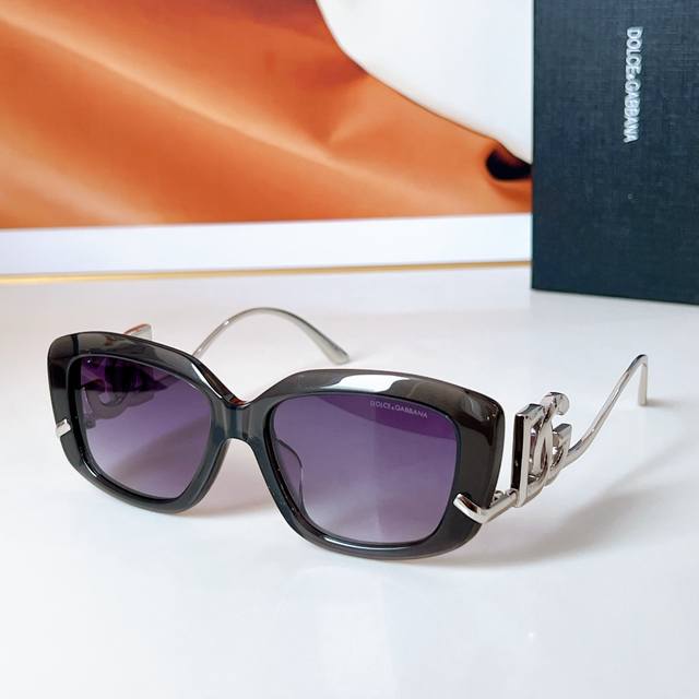 Dolce & Gabbana* Model: Dg6697 Size: 53Mm X 17Mm X 138Mm
